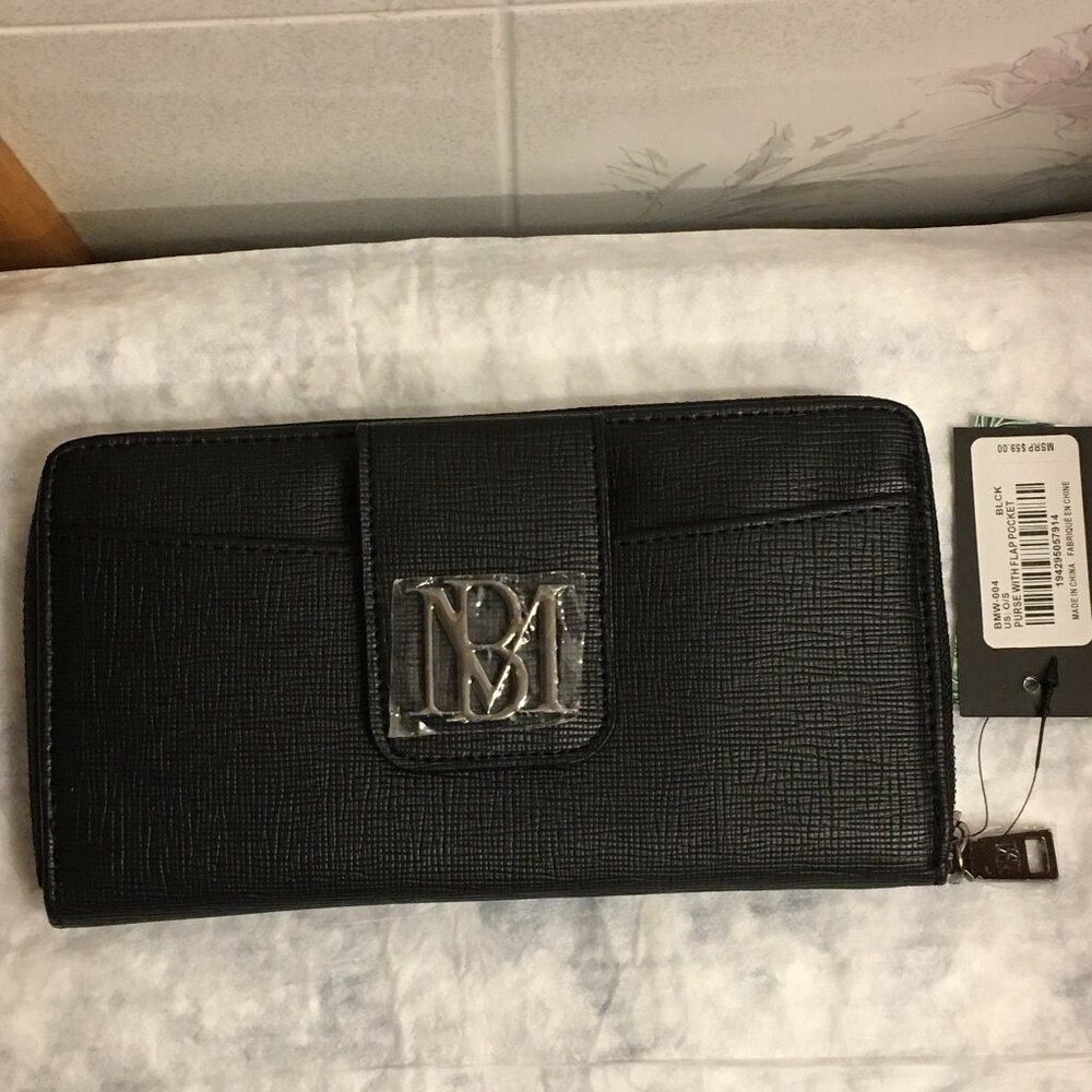 NWT!!! Badgley Mischka Black Logo Vegan Leather Zip-Around Purse Flap Wallet